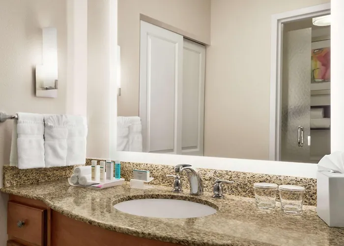 Hotel Homewood By Hilton 3*
