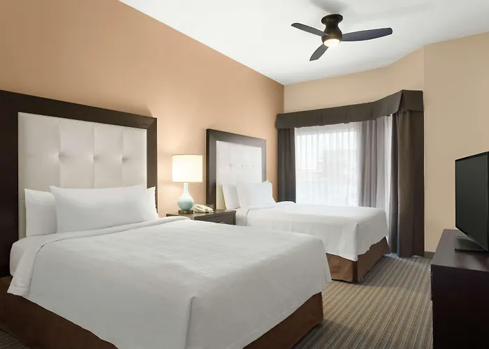 Homewood By Hilton Hotel Fargo