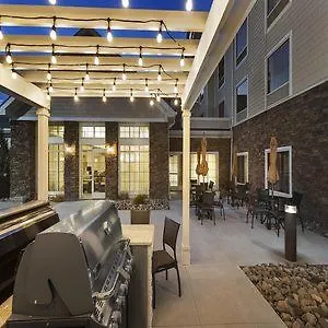 Hotel Homewood By Hilton Fargo
